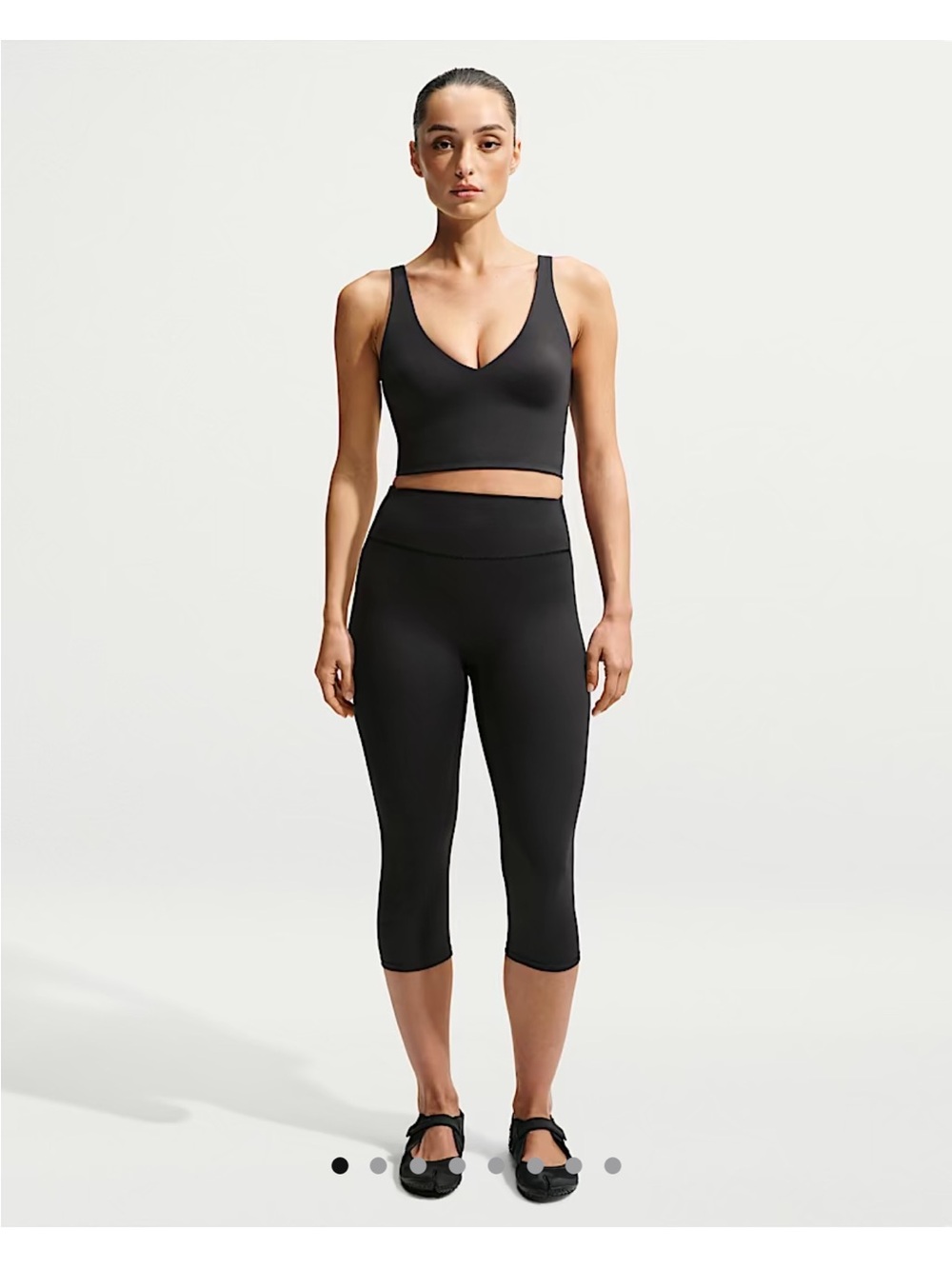 SKIMS Black High-Rise Capri Leggings